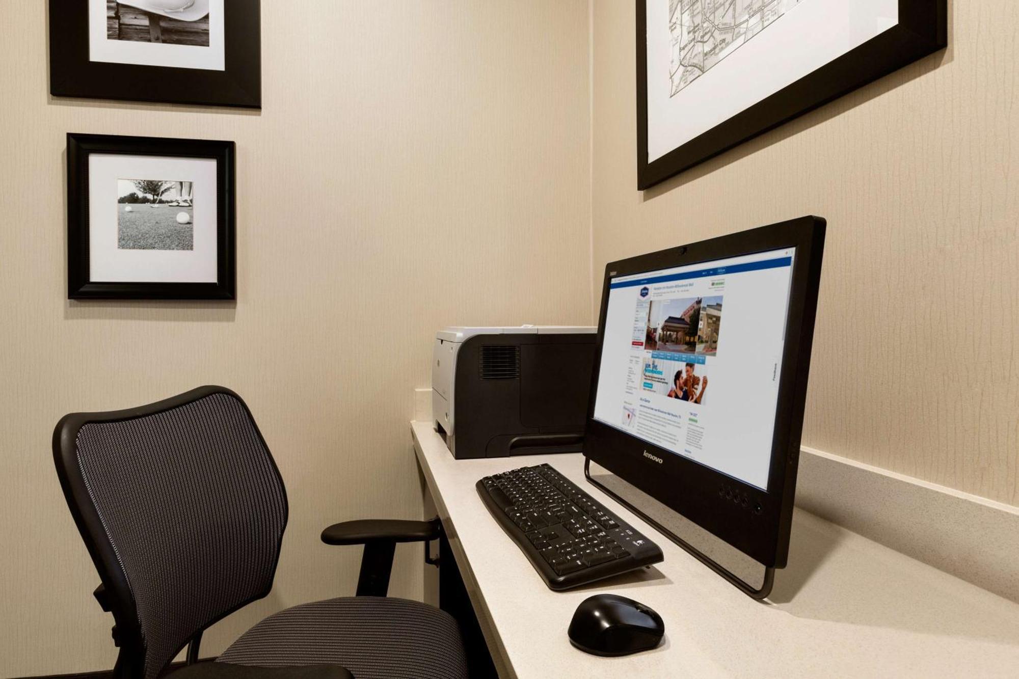 Hampton Inn Houston Willowbrook Mall Екстериор снимка