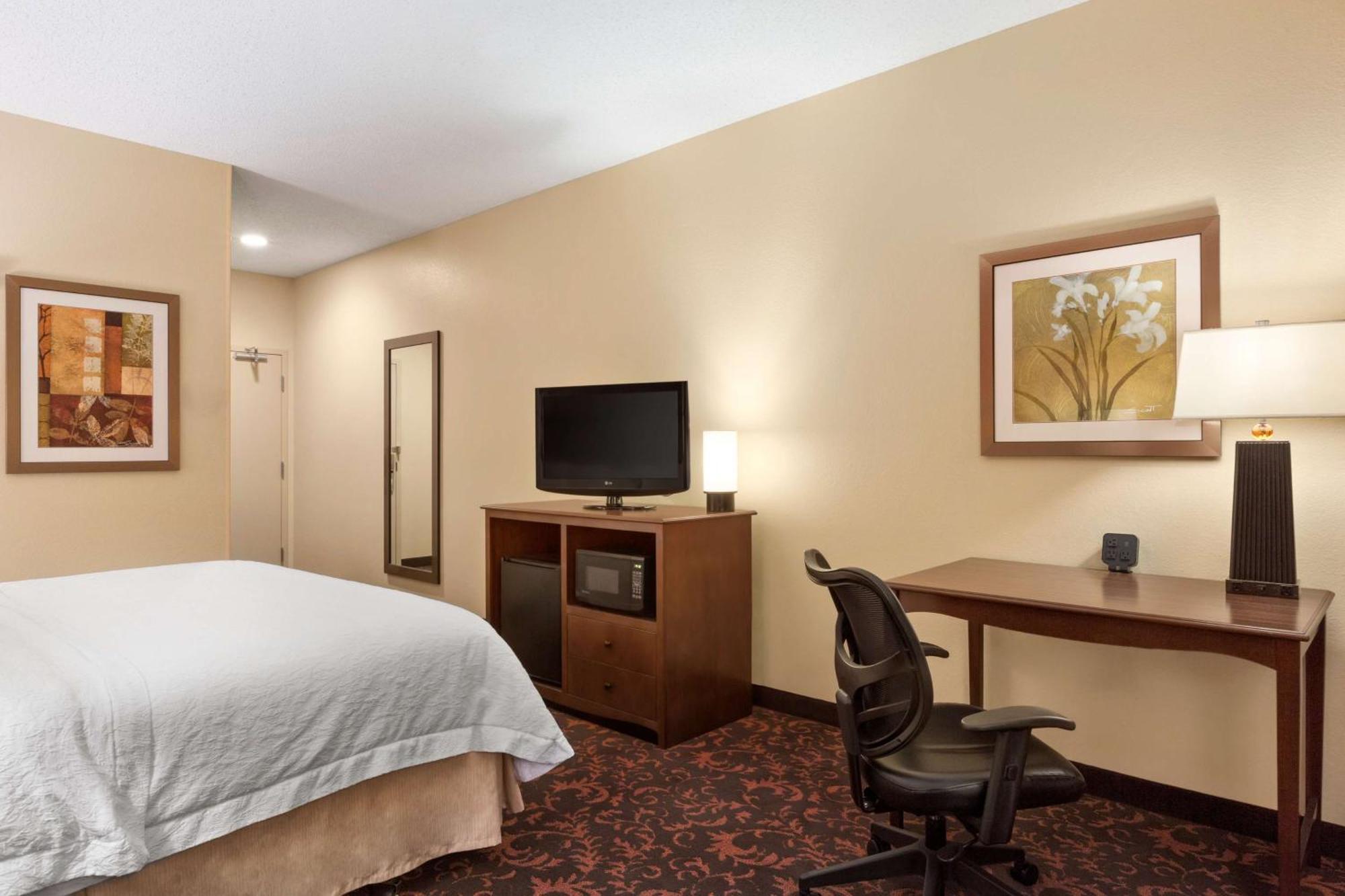 Hampton Inn Houston Willowbrook Mall Екстериор снимка