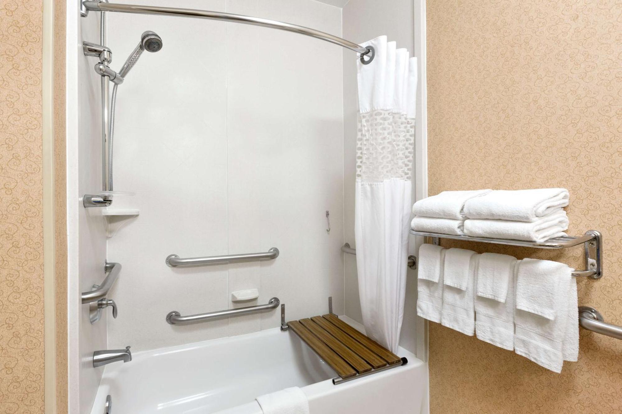 Hampton Inn Houston Willowbrook Mall Екстериор снимка
