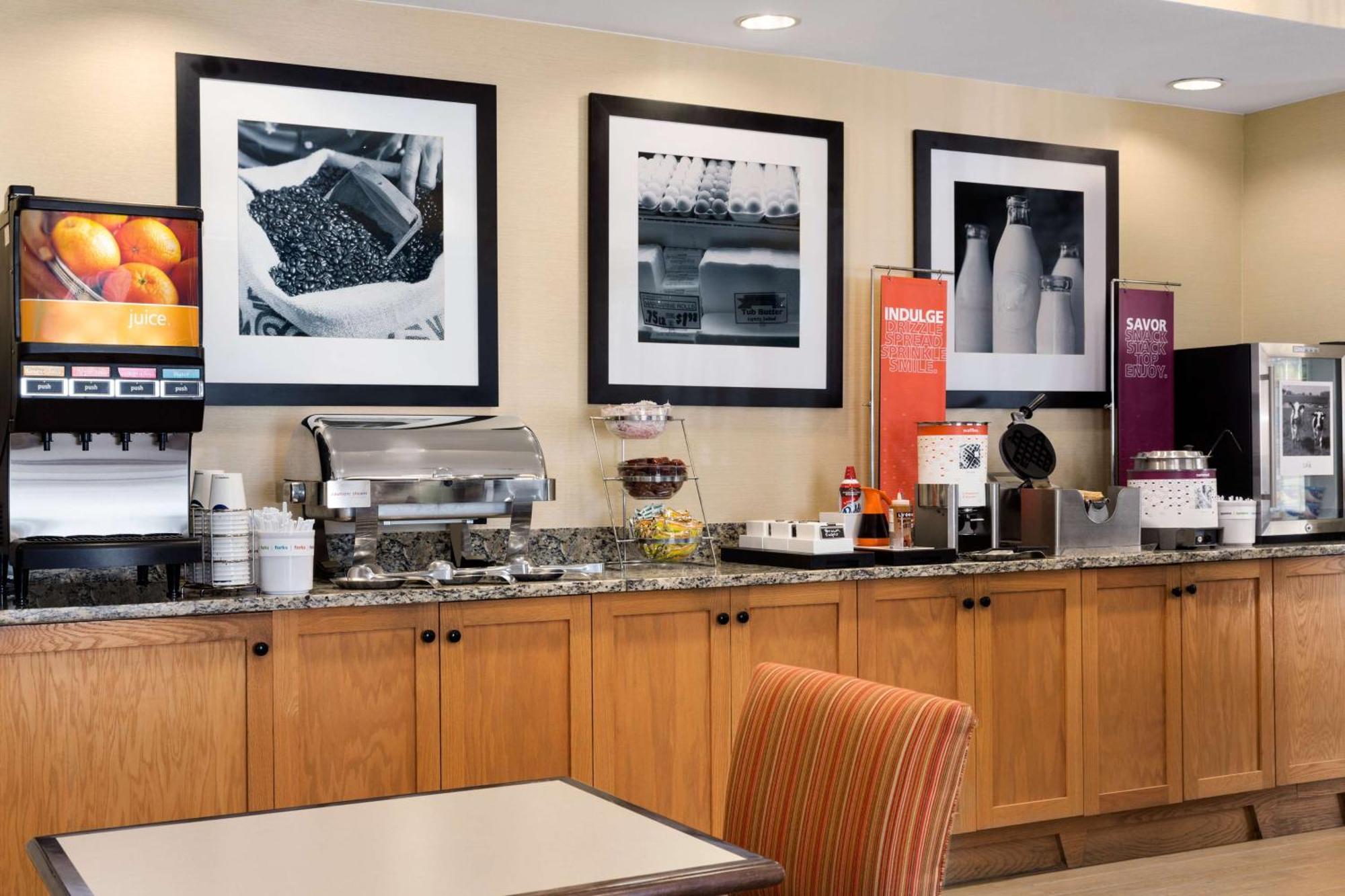 Hampton Inn Houston Willowbrook Mall Екстериор снимка