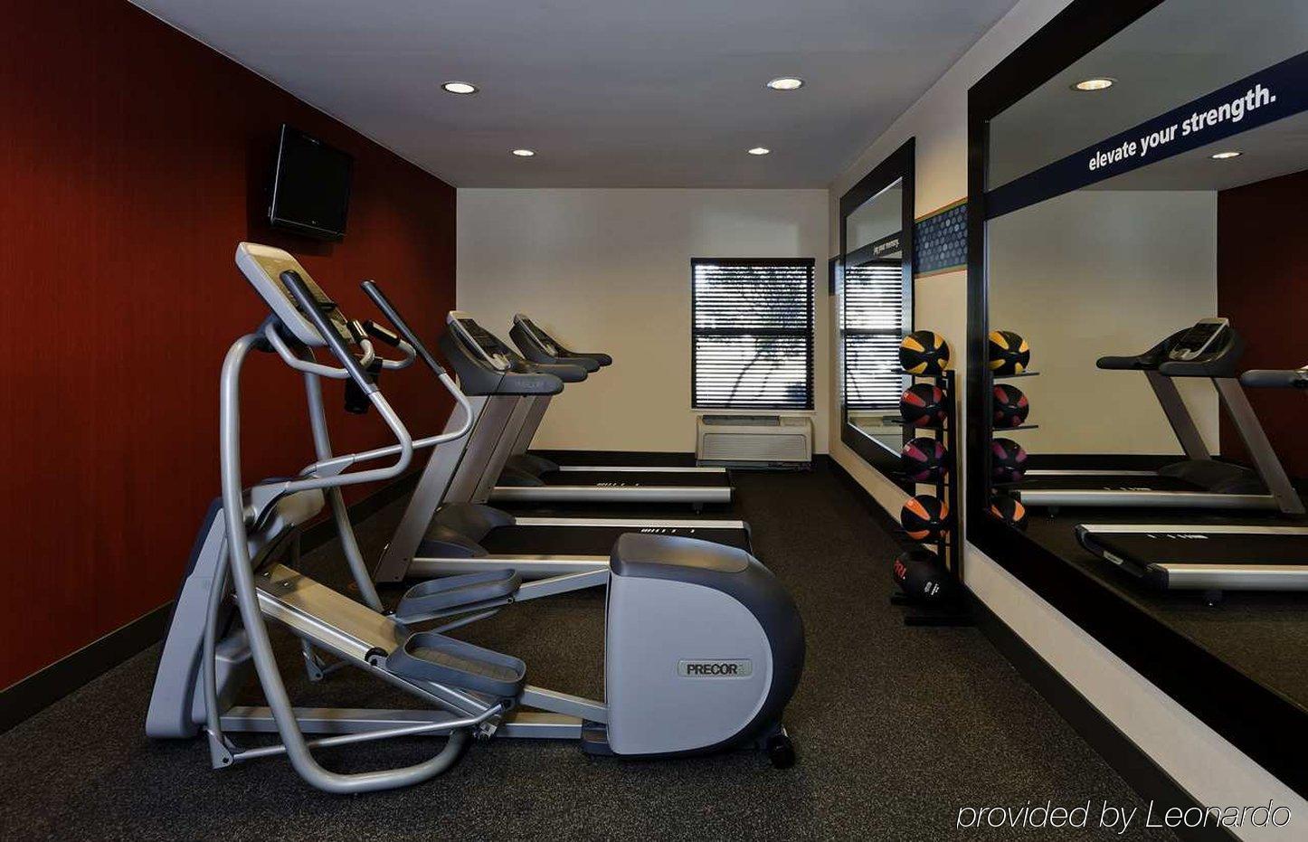 Hampton Inn Houston Willowbrook Mall Екстериор снимка