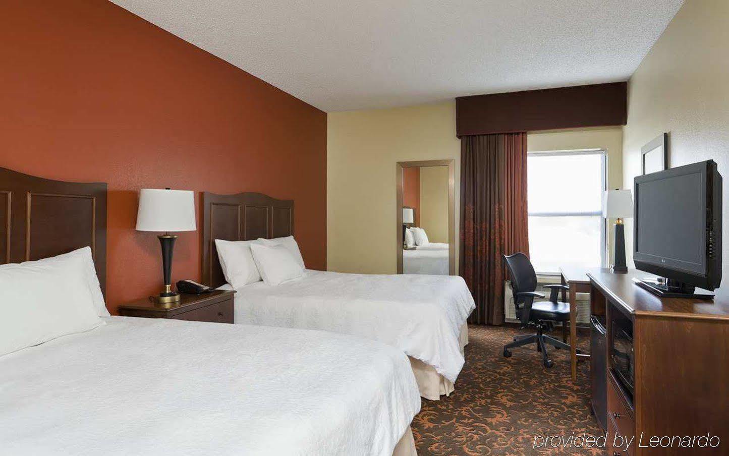 Hampton Inn Houston Willowbrook Mall Екстериор снимка